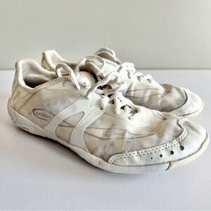 Nfinity cheer shoes Vengeance white womens 6.5 lightweight comp lace up sneaker
